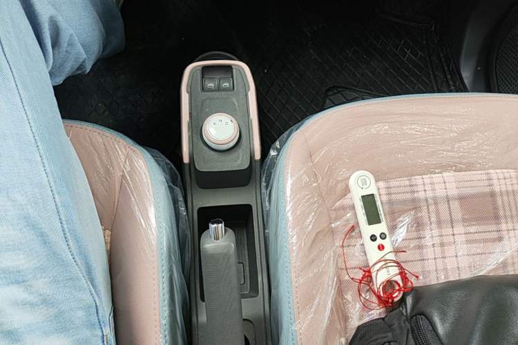 Used Chery QQ Ice Cream 2025 205km Qi Energy Version Gear Lever