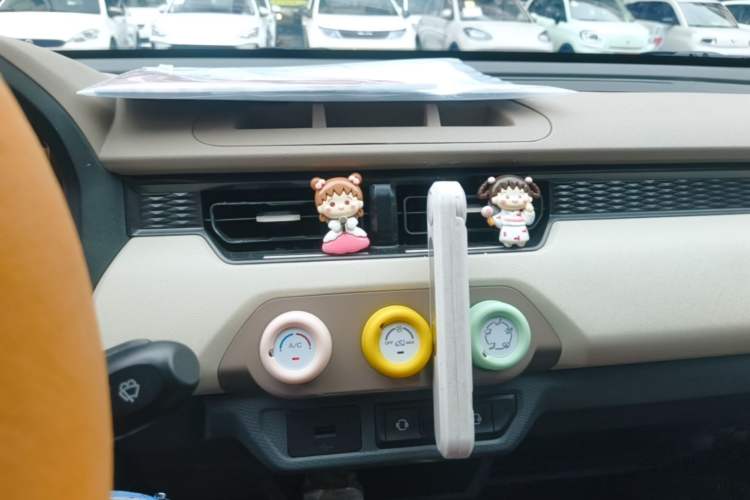 Used Chery QQ Ice Cream 2025 155km Sundae Edition Audio And AC Panel