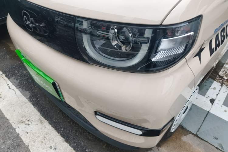 Used Chery QQ Ice Cream 2025 155km Sundae Edition Left Front Headlight