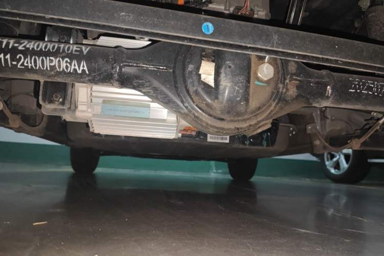 Used Chery QQ Ice Cream 2025 205km Qi Energy Version Chassis Rear