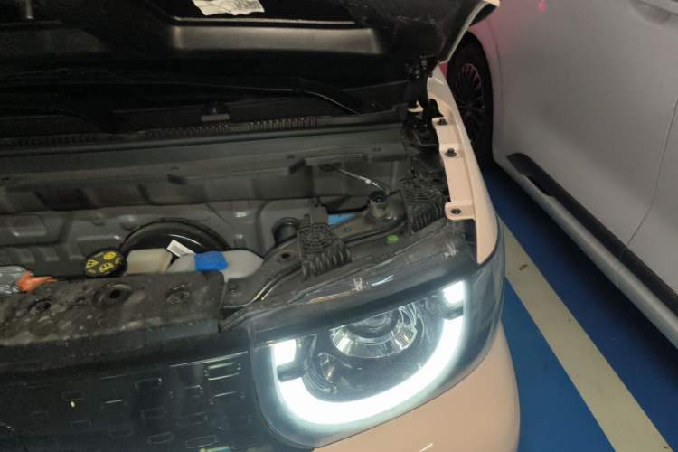 Used Chery QQ Ice Cream 2025 155km Sundae Edition Engine Bay Left