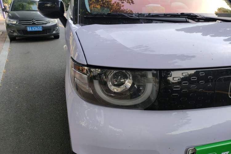 Used Chery QQ Ice Cream 2025 205km Qi Energy Version Right Front Headlight