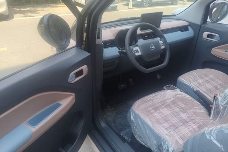 Used Chery QQ Ice Cream 2025 205km Qi Energy Version Driver Seat