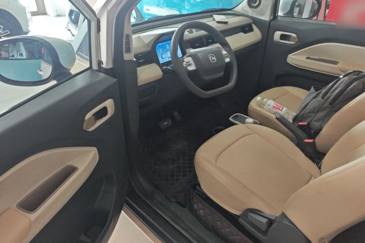 Used Chery QQ Ice Cream 2025 Model 205km Sundae Edition Driver Seat