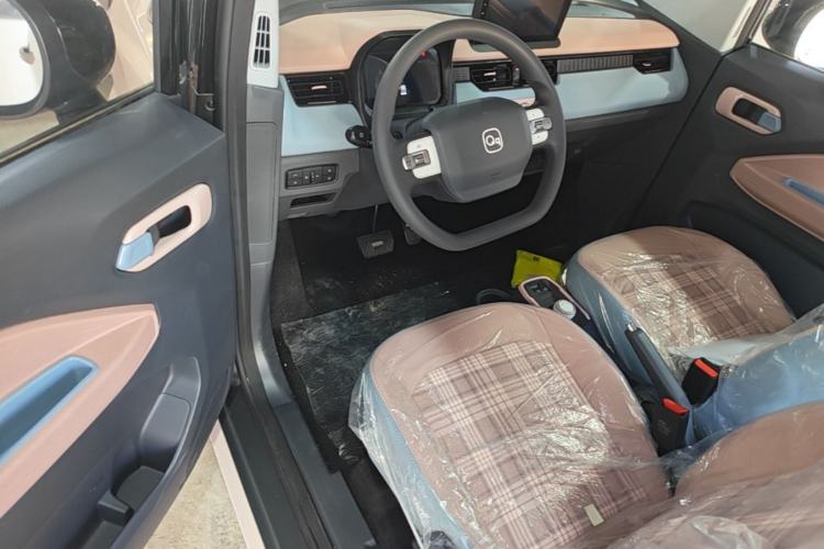 Used Chery QQ Ice Cream 2025 205km Qi Energy Version Driver Seat