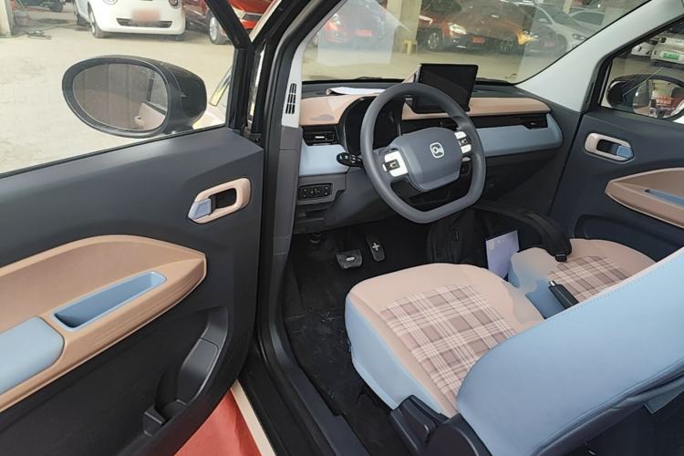 Used Chery QQ Ice Cream 2025 205km Qi Energy Version Driver Seat