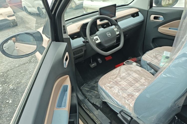 Used Chery QQ Ice Cream 2025 205km Qi Energy Version Driver Seat