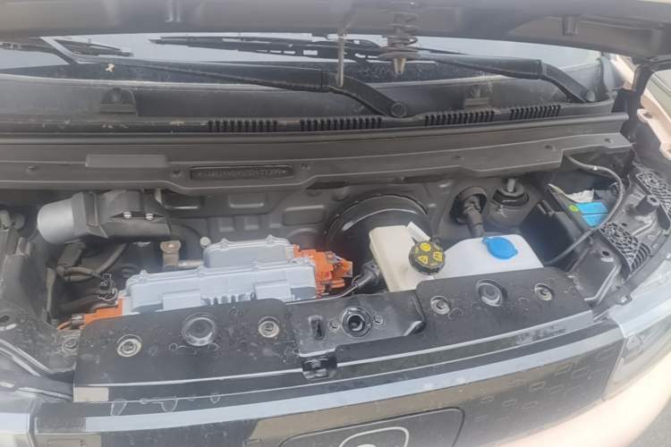 Used Chery QQ Ice Cream 2025 205km Qi Energy Version Engine Bay