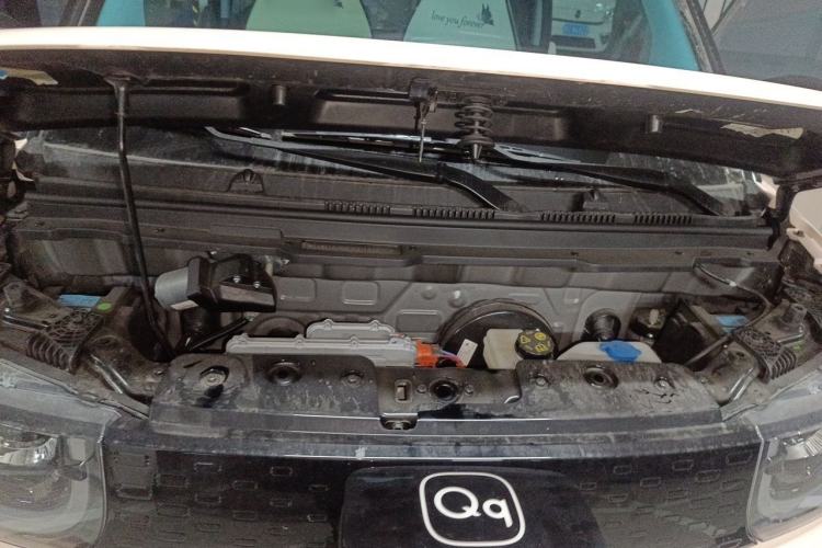 Used Chery QQ Ice Cream 2025 205km Qi Energy Version Engine Bay