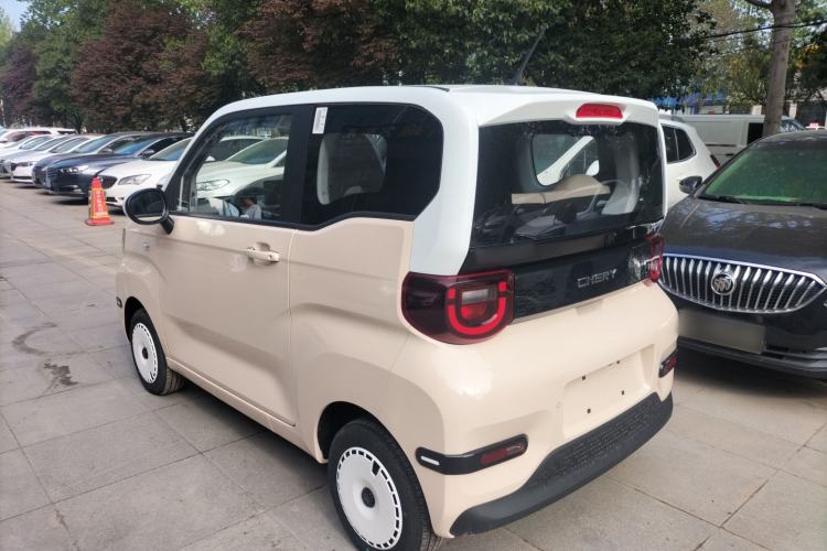 Used Chery QQ Ice Cream 2025 205km Qi Energy Version Exterior 2