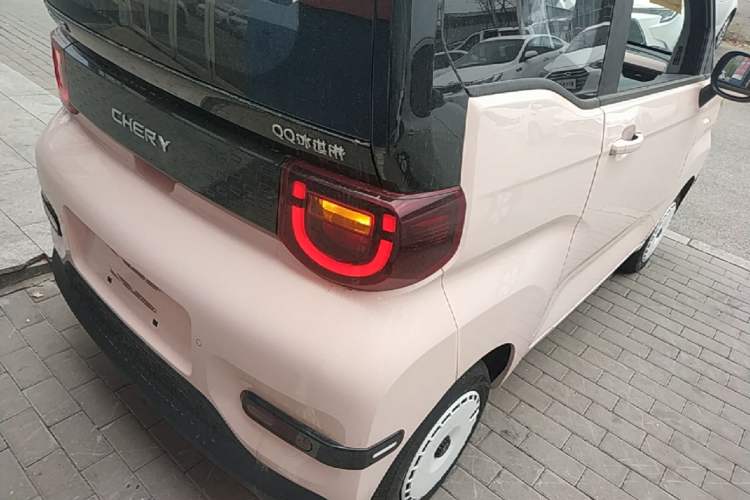 Used Chery QQ Ice Cream 2025 205km Qi Energy Version Exterior 3