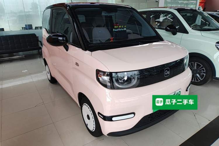 Used Chery QQ Ice Cream 2025 205km Qi Energy Version Front Right 45 Deg