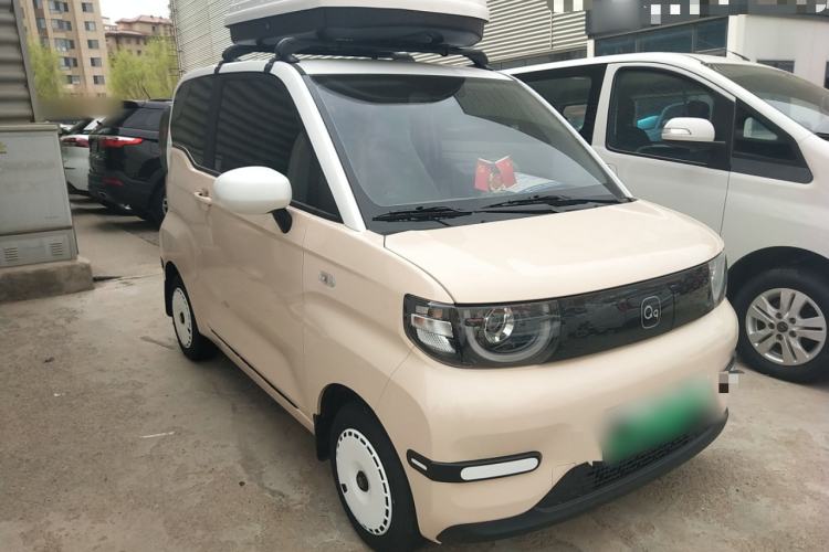 Used Chery QQ Ice Cream 2025 205km Qi Energy Version Front Right 45 Deg