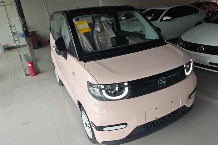 Used Chery QQ Ice Cream 2025 205km Qi Energy Version Front Right 45 Deg