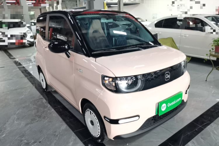 Used Chery QQ Ice Cream 2025 205km Qi Energy Version Front Right 45 Deg