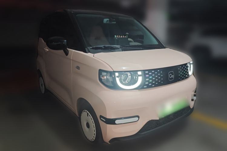 Used Chery QQ Ice Cream 2025 205km Qi Energy Version Front Right 45 Deg