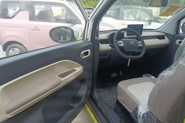 Used Chery QQ Ice Cream 2025 205km Qi Energy Version Driver Seat
