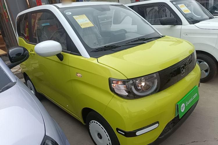 Used Chery QQ Ice Cream 2025 205km Qi Energy Version Front Right 45 Deg