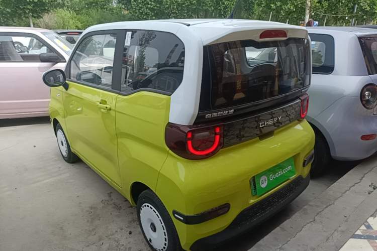 Used Chery QQ Ice Cream 2025 205km Qi Energy Version Rear Left 45 Deg