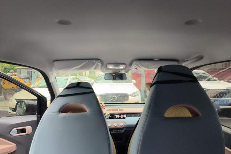 Used Chery QQ Ice Cream 2025 Model 205km Sundae Edition Headliner