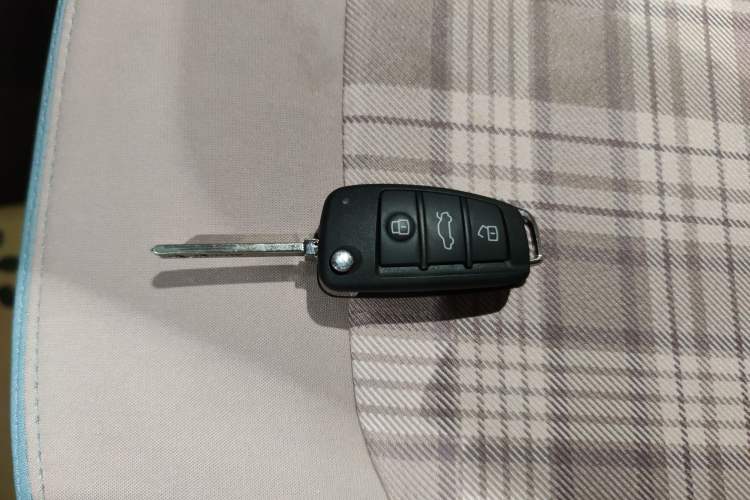 Used Chery QQ Ice Cream 2025 Model 205km Sundae Edition Interior 1