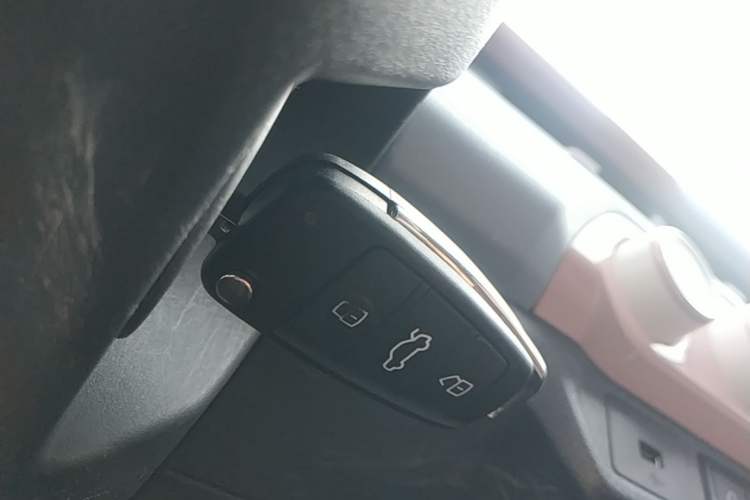 Used Chery QQ Ice Cream 2025 155km Sundae Edition Interior 1