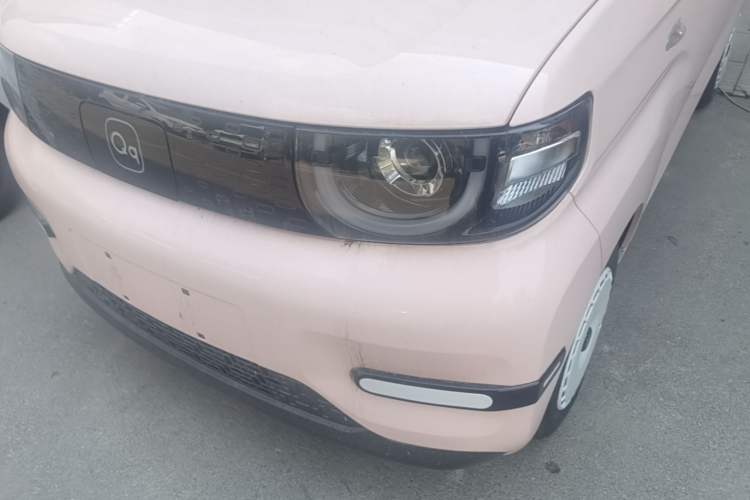 Used Chery QQ Ice Cream 2025 205km Qi Energy Version Left Front Headlight