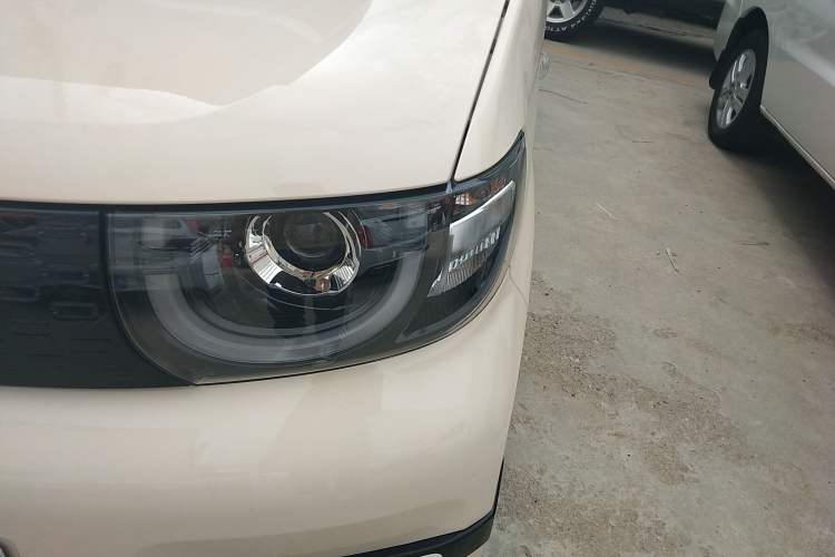 Used Chery QQ Ice Cream 2025 205km Qi Energy Version Left Front Headlight