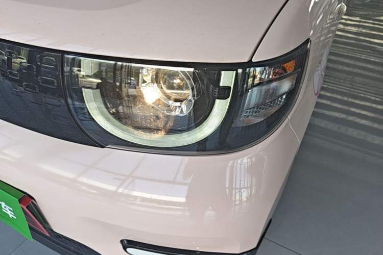 Used Chery QQ Ice Cream 2025 155km Sundae Edition Left Front Headlight