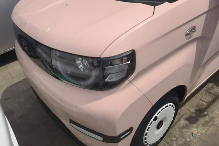 Used Chery QQ Ice Cream 2025 205km Qi Energy Version Left Front Headlight