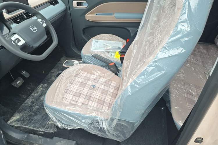 Used Chery QQ Ice Cream 2025 205km Qi Energy Version Left Front Seat