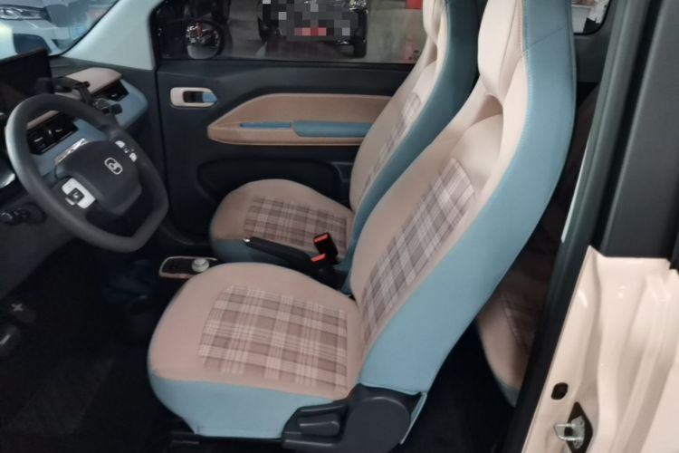Used Chery QQ Ice Cream 2025 205km Qi Energy Version Left Front Seat
