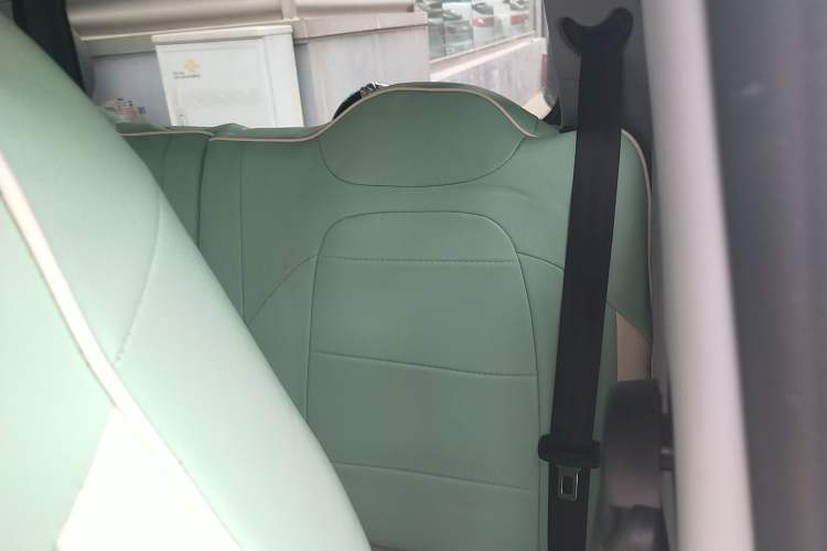 Used Chery QQ Ice Cream 2025 205km Qi Energy Version Left Rear Seat