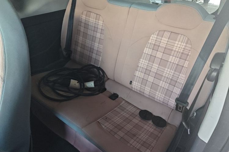 Used Chery QQ Ice Cream 2025 155km Sundae Edition Left Rear Seat