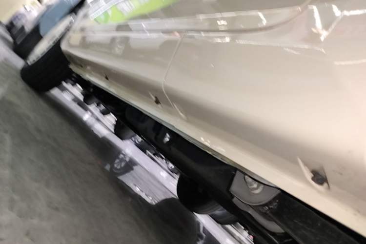 Used Chery QQ Ice Cream 2025 155km Sundae Edition Left Side Sill