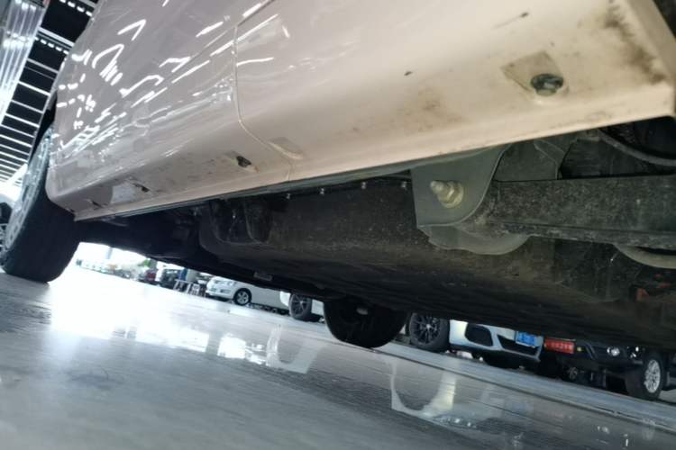 Used Chery QQ Ice Cream 2025 205km Qi Energy Version Left Side Sill