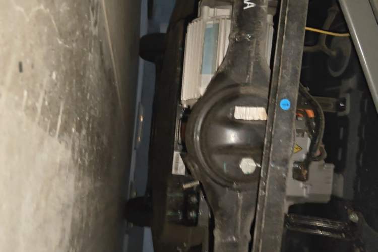 Used Chery QQ Ice Cream 2025 205km Qi Energy Version Chassis Rear