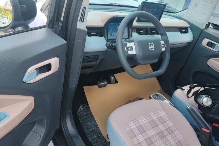 Used Chery QQ Ice Cream 2025 205km Qi Energy Version Driver Seat