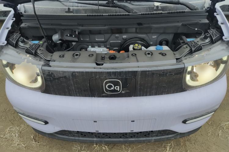 Used Chery QQ Ice Cream 2025 Model 205km Sundae Edition Engine Bay