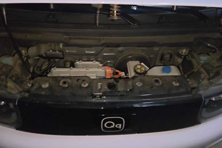 Used Chery QQ Ice Cream 2025 205km Qi Energy Version Engine Bay