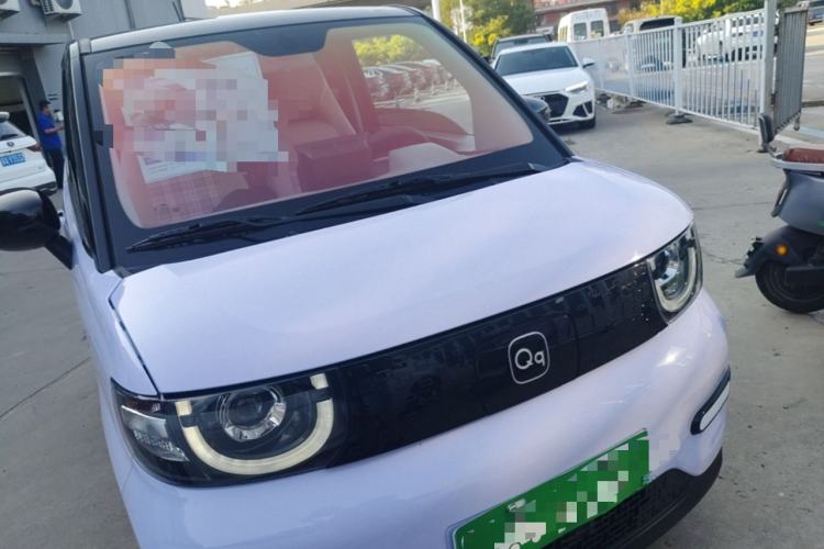 Used Chery QQ Ice Cream 2025 205km Qi Energy Version Front Right 45 Deg