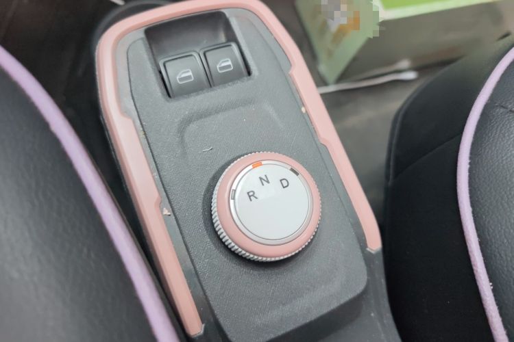 Used Chery QQ Ice Cream 2025 155km Sundae Edition Gear Lever