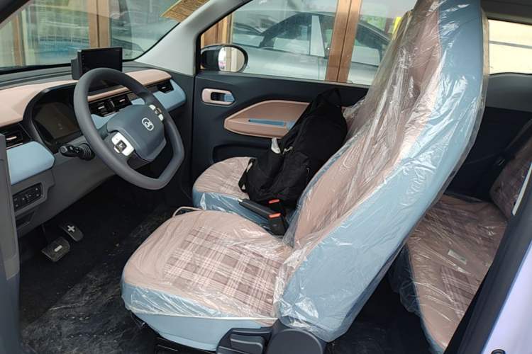 Used Chery QQ Ice Cream 2025 205km Qi Energy Version Left Front Seat