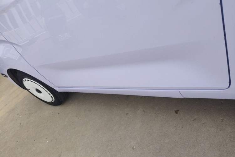 Used Chery QQ Ice Cream 2025 205km Qi Energy Version Left Side Sill