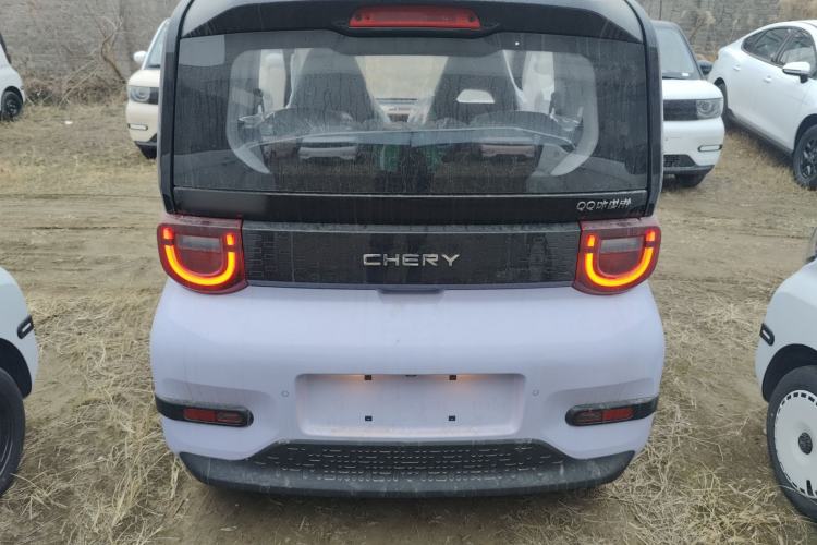 Used Chery QQ Ice Cream 2025 Model 205km Sundae Edition Rear