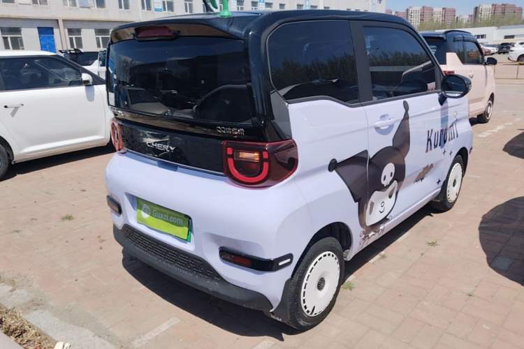 Used Chery QQ Ice Cream 2025 205km Qi Energy Version Rear Right 45 Deg