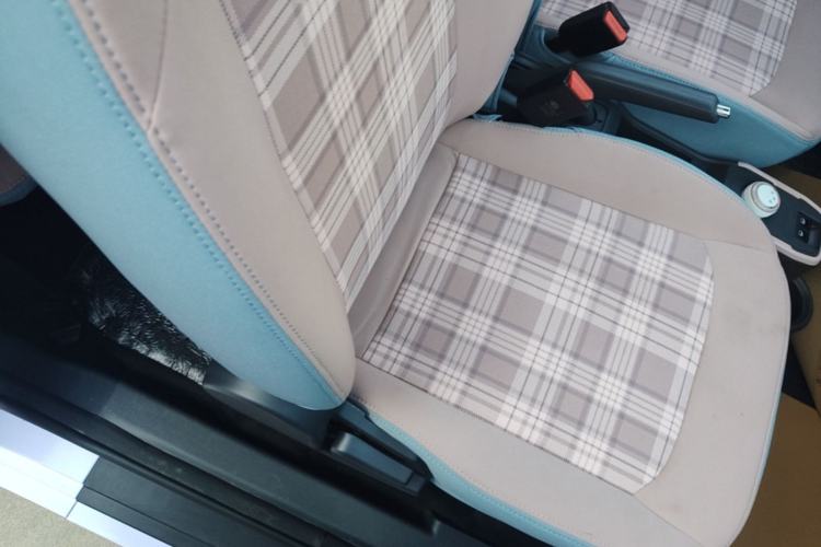 Used Chery QQ Ice Cream 2025 205km Qi Energy Version Right Front Seat