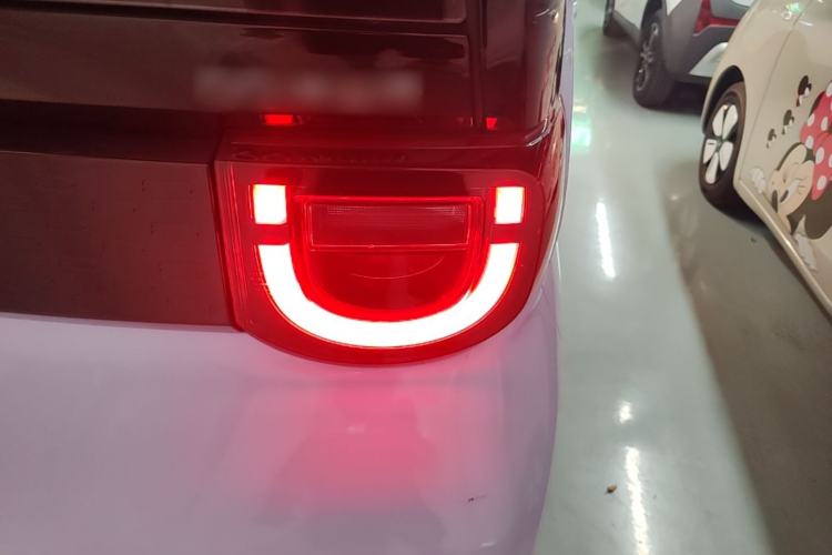 Used Chery QQ Ice Cream 2025 155km Sundae Edition Right Rear Taillight