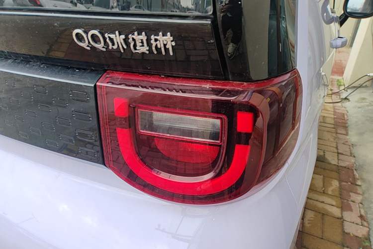 Used Chery QQ Ice Cream 2025 205km Qi Energy Version Right Rear Taillight