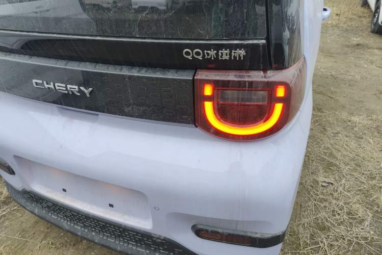Used Chery QQ Ice Cream 2025 Model 205km Sundae Edition Right Rear Taillight